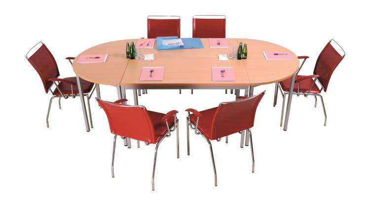 Opstelling halfronde tafel met rechthoekige tafels